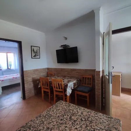 M&R Apartmani Rovinj Exterior photo