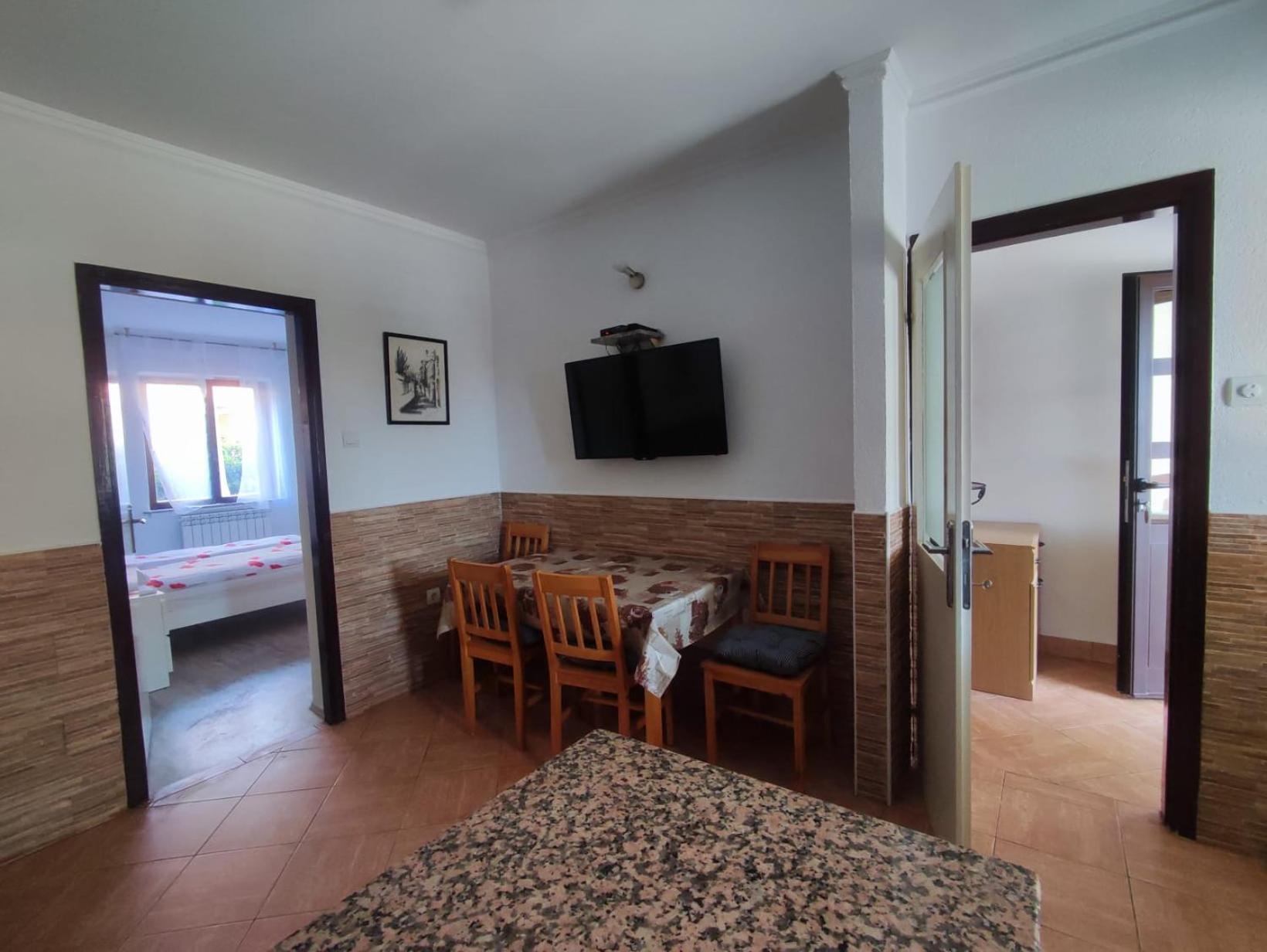 Apartma M&r