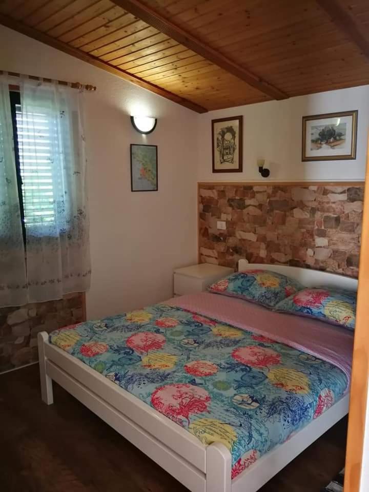 M&r Apartma